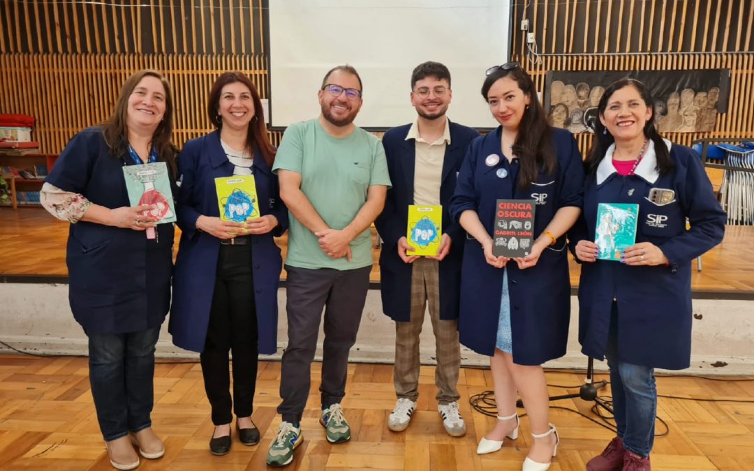 GABRIEL LEÓN, RECONOCIDO DIVULGADOR CIENTÍFICO NACIONAL, VISITA A LOS ESTUDIANTES DEL  COLEGIO CLAUDIO MATTE