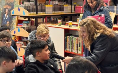 CONVERSATORIO LITERARIO CON LA AUTORA LORENA RODRÍGUEZ EN EL COLEGIO CLAUDIO MATTE